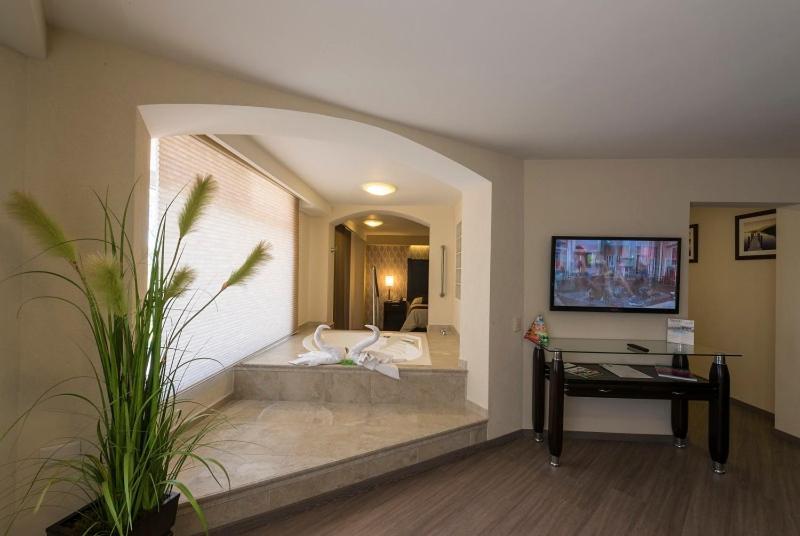 Hotel Las Trojes Агуаскалиентес Екстериор снимка