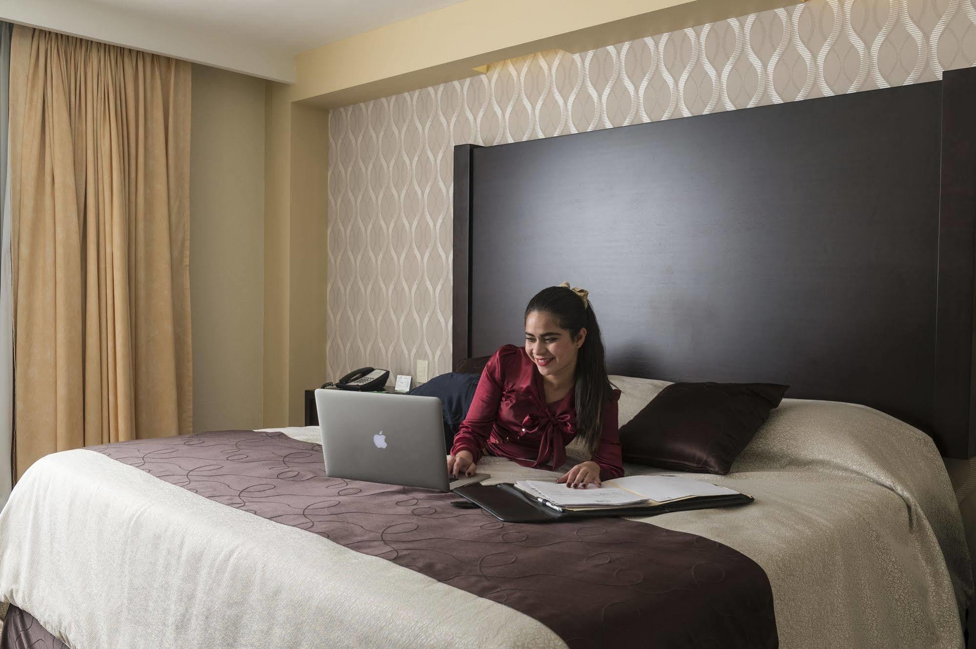 Hotel Las Trojes Агуаскалиентес Екстериор снимка