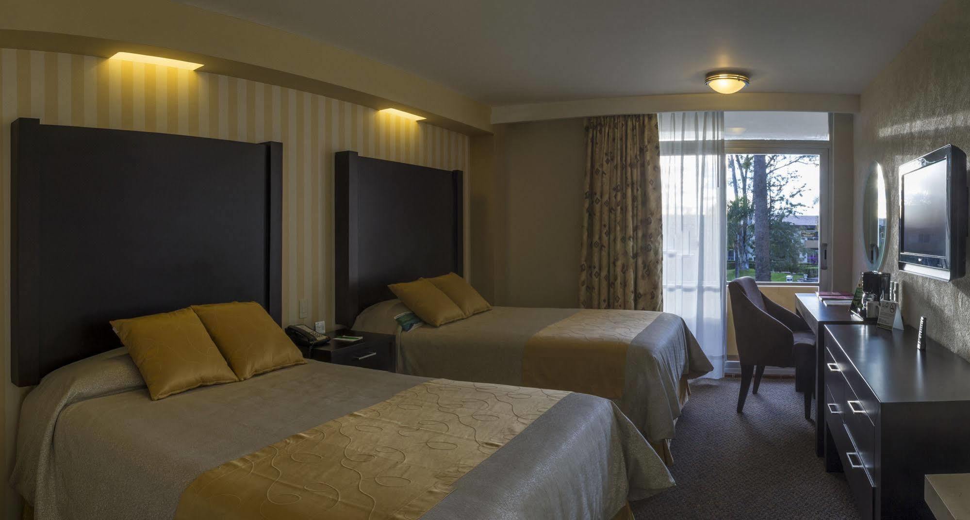 Hotel Las Trojes Агуаскалиентес Екстериор снимка