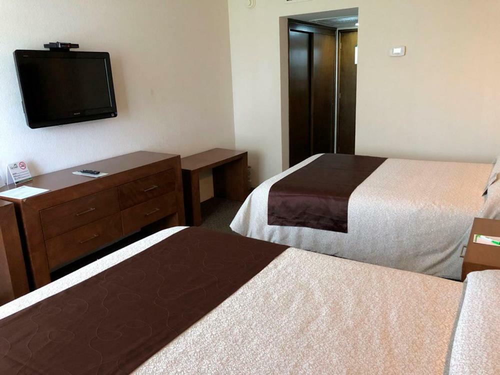 Hotel Las Trojes Агуаскалиентес Екстериор снимка